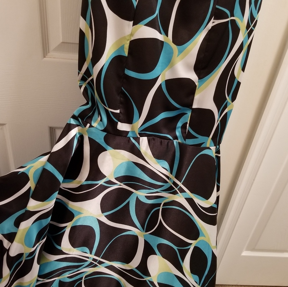 Prom dress - Picture 5 of 8